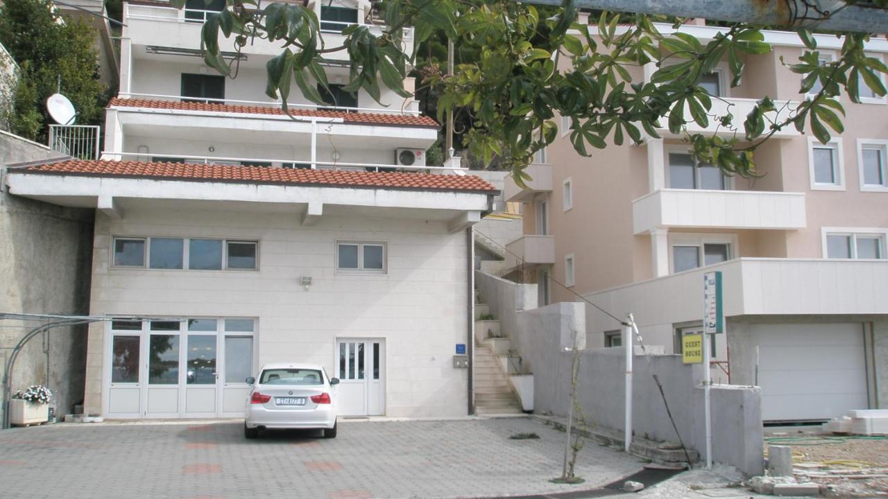 Guesthouse Marija โปดสตรานา ภายนอก รูปภาพ